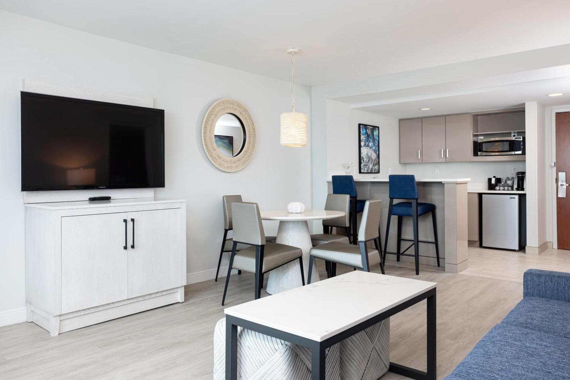 Ocean Place & 4*