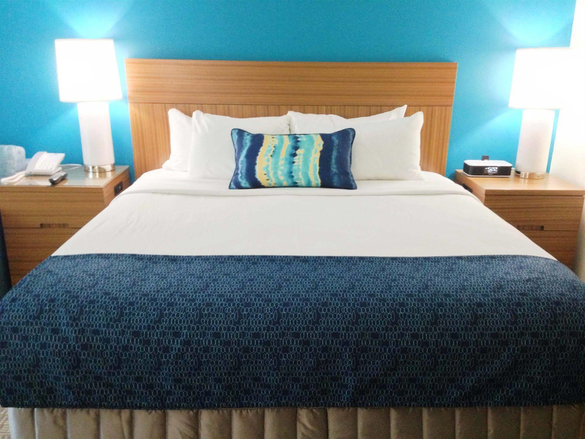 Resort Ocean Place &